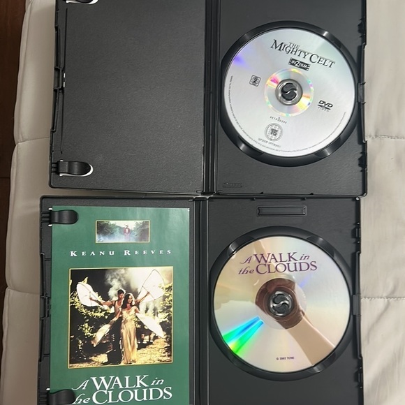 Set of DVDs Mighty Celtics & A Walk in The Clouds like new condition - Picture 5 of 5